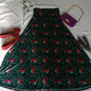 ✨Lularoe Maxi Skirt Bird Print✨